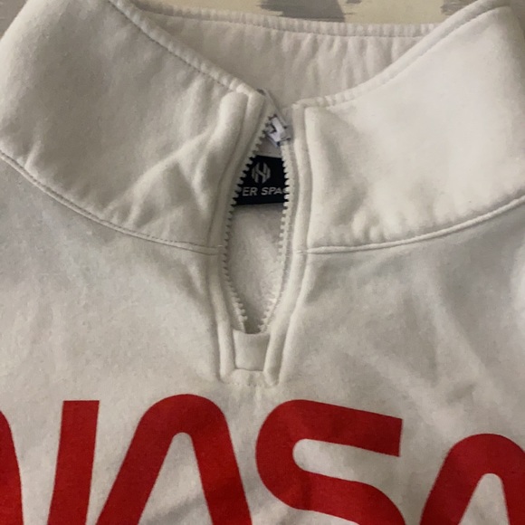 NASA cropped sweater - Picture 2 of 4
